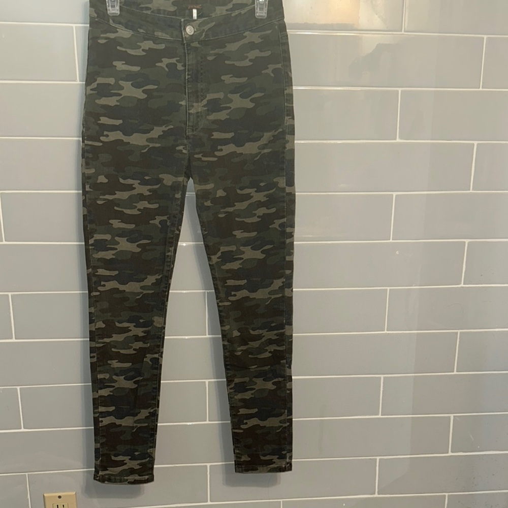 Free People Camo High Rise Skinny Jeans